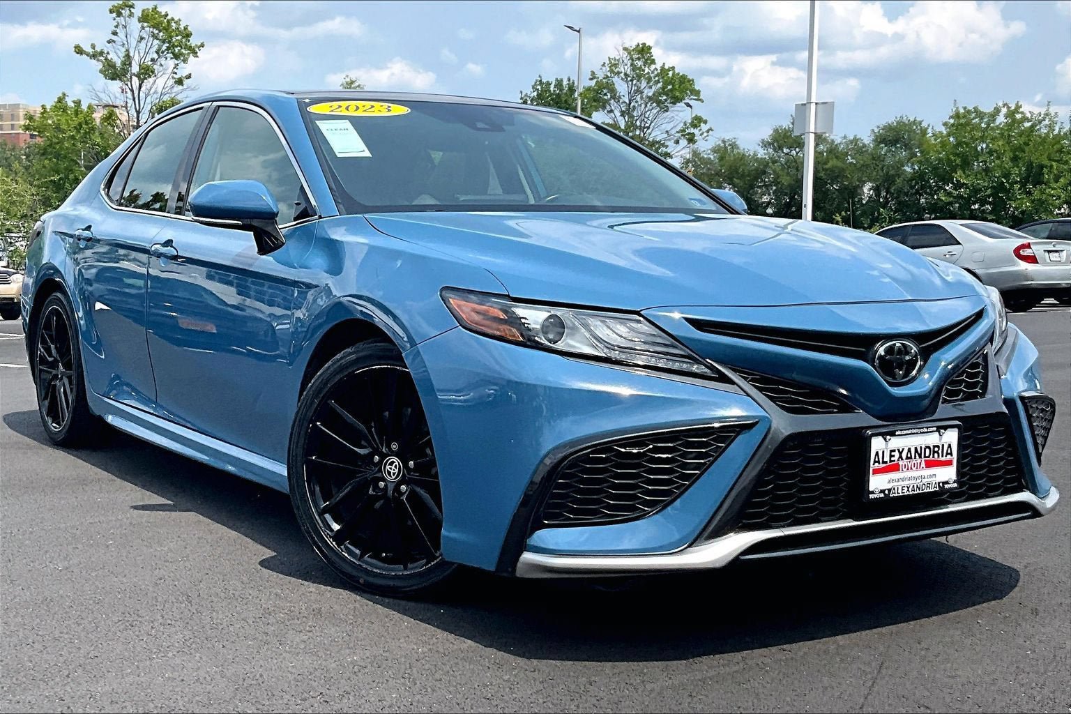 Used 2023 Toyota Camry XSE w/ Cold Weather Package FWD image 2