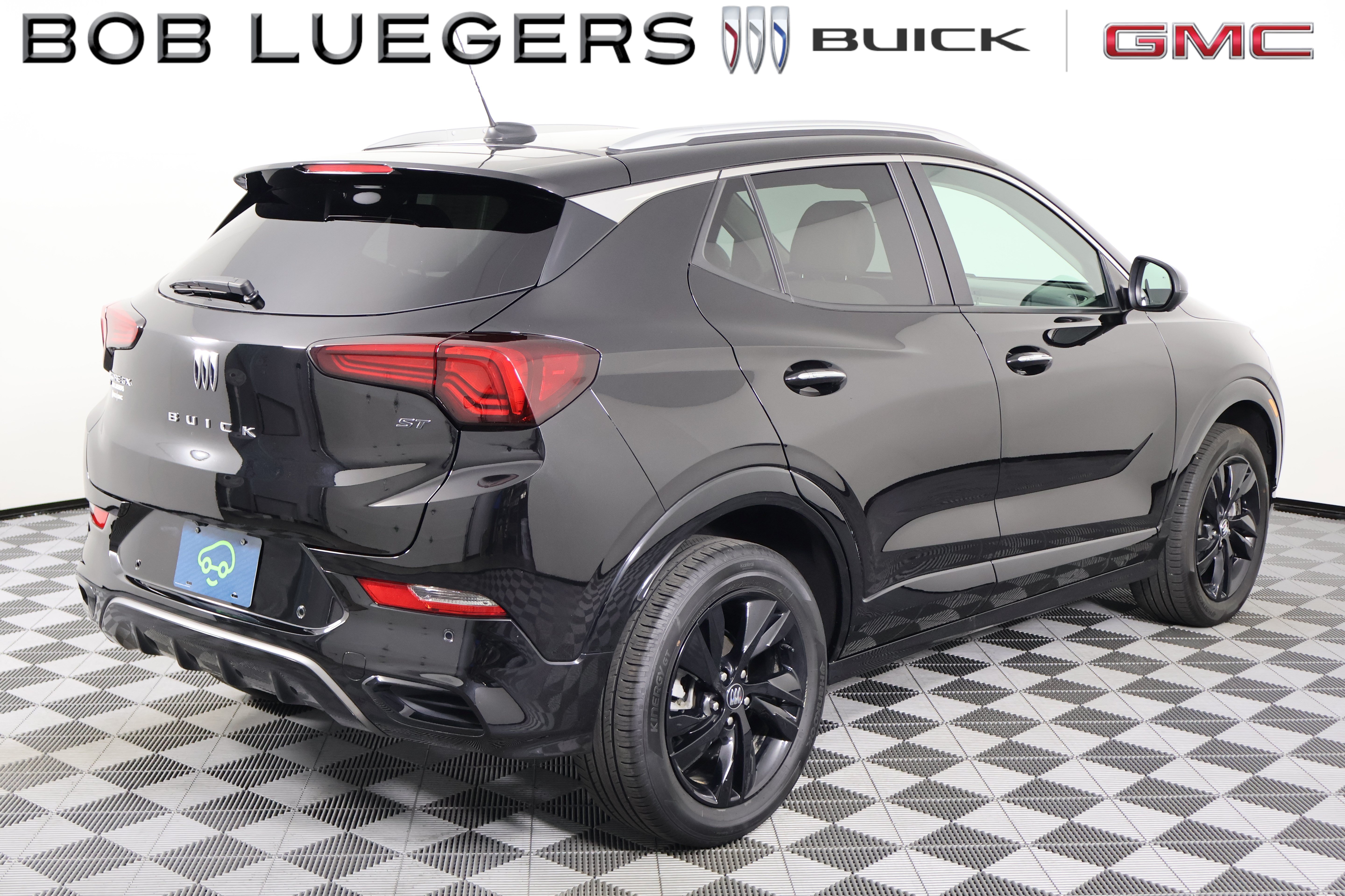 Certified 2024 Buick Encore GX Sport Touring w/ Advanced Technology Package AWD/4WD image 5
