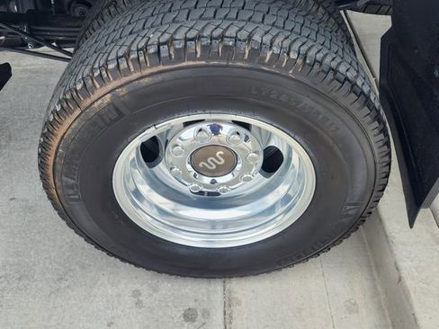 Used 2022 Ford F350 King Ranch w/ FX4 Off-Road Package image 42