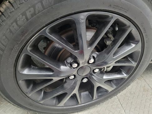Used 2023 Dodge Durango GT AWD/4WD image 31