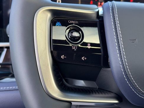 New 2026 INFINITI QX80 4WD image 12