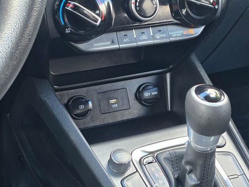 Used 2023 Hyundai Kona SEL image 24