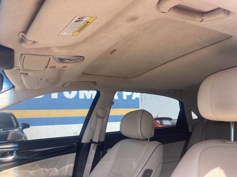 Used 2016 Hyundai Equus Signature image 10