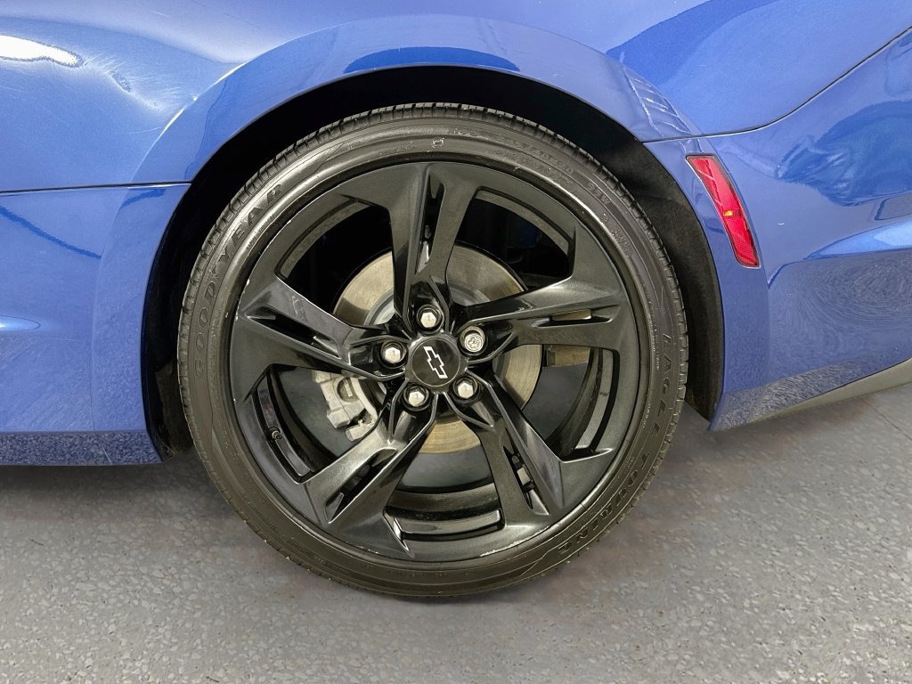 Used 2023 Chevrolet Camaro LT w/ RS Package RWD image 30