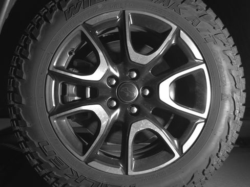 Used 2025 Jeep Compass Trailhawk image 12