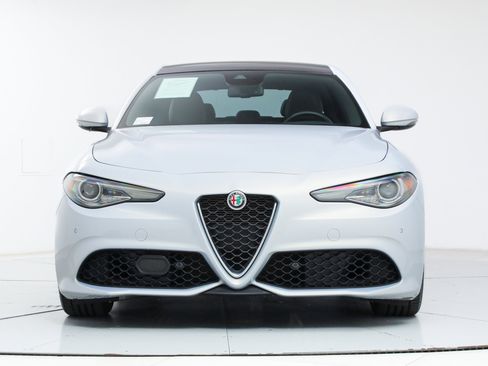 Used 2023 Alfa Romeo Giulia Ti w/ Active Assist Plus Package RWD image 7