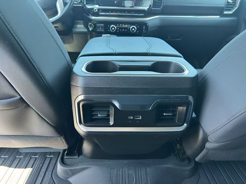 Used 2024 GMC Sierra 1500 Elevation w/ Preferred Package AWD/4WD image 21
