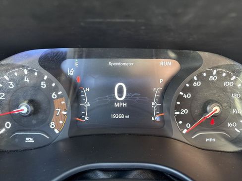 Used 2022 Jeep Compass Latitude AWD/4WD image 9