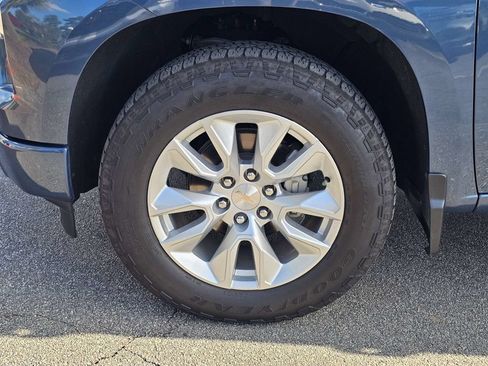 Used 2024 Chevrolet Silverado 1500 Custom RWD image 11