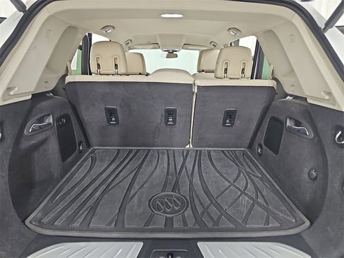 Used 2019 Buick Envision Essence image 17