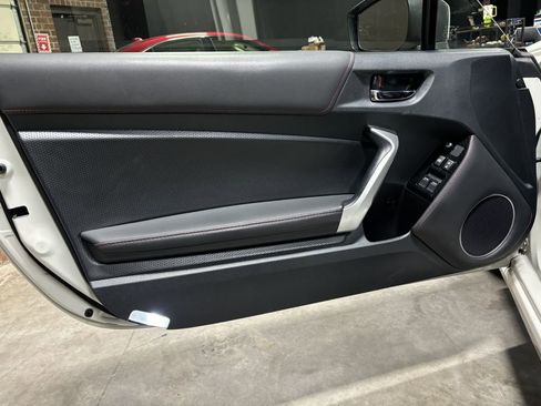 Used 2017 Subaru BRZ Limited w/ Performance Package image 44