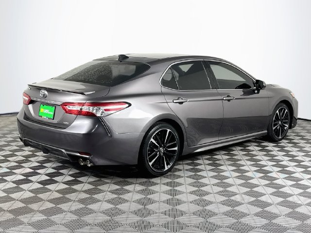 Used 2020 Toyota Camry XSE FWD image 8