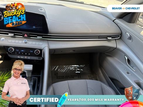 Used 2024 Hyundai Elantra SEL FWD image 16