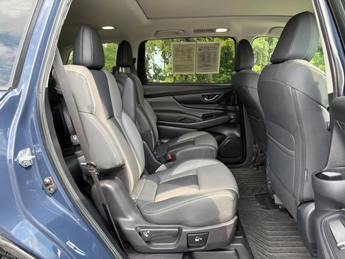 Used 2023 Subaru Ascent Onyx Edition AWD/4WD image 29