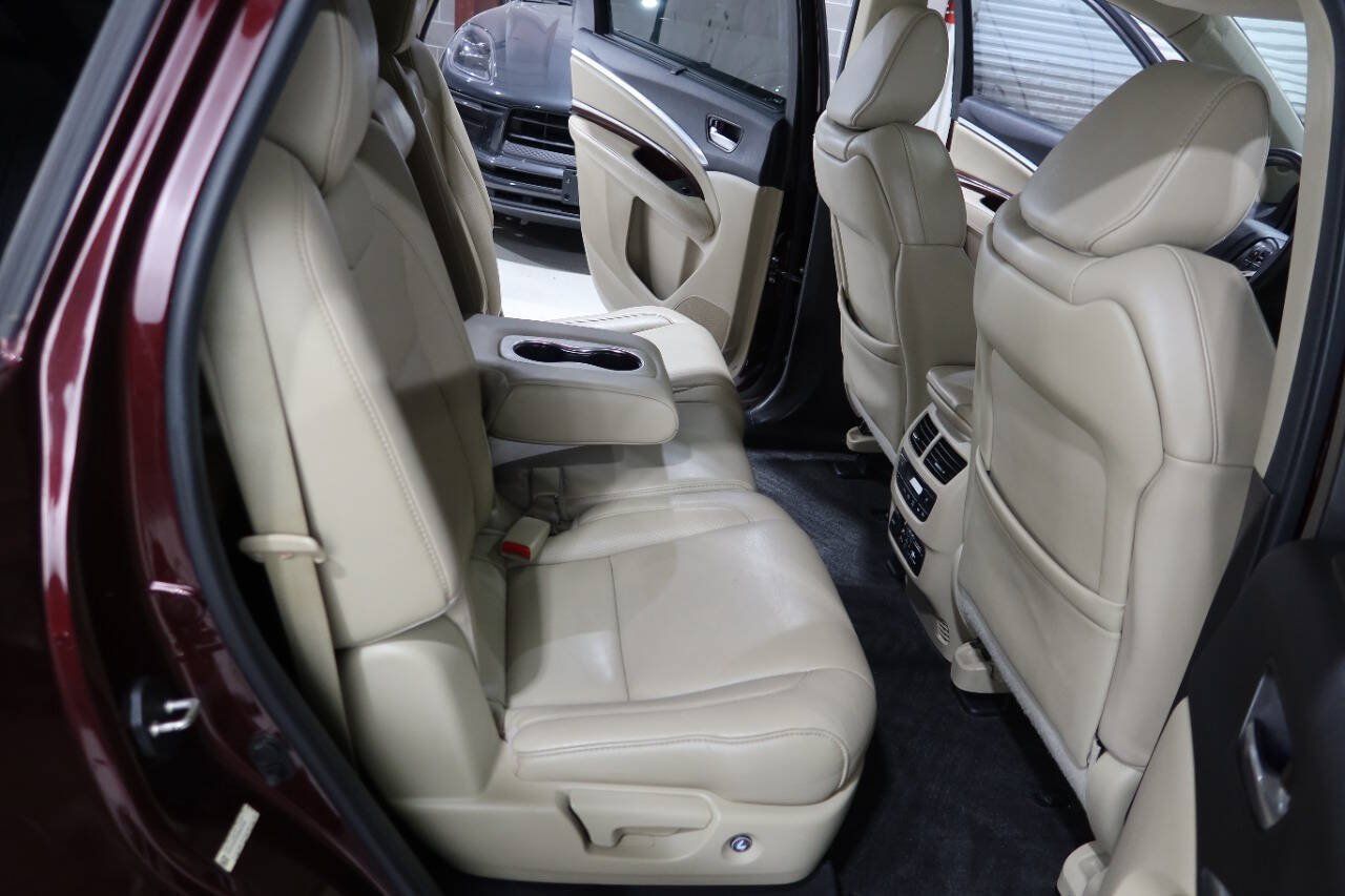Used 2016 Acura MDX w/ Advance & Entertainment Pkg FWD image 16