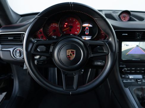 Used 2018 Porsche 911 GT3 RWD image 10