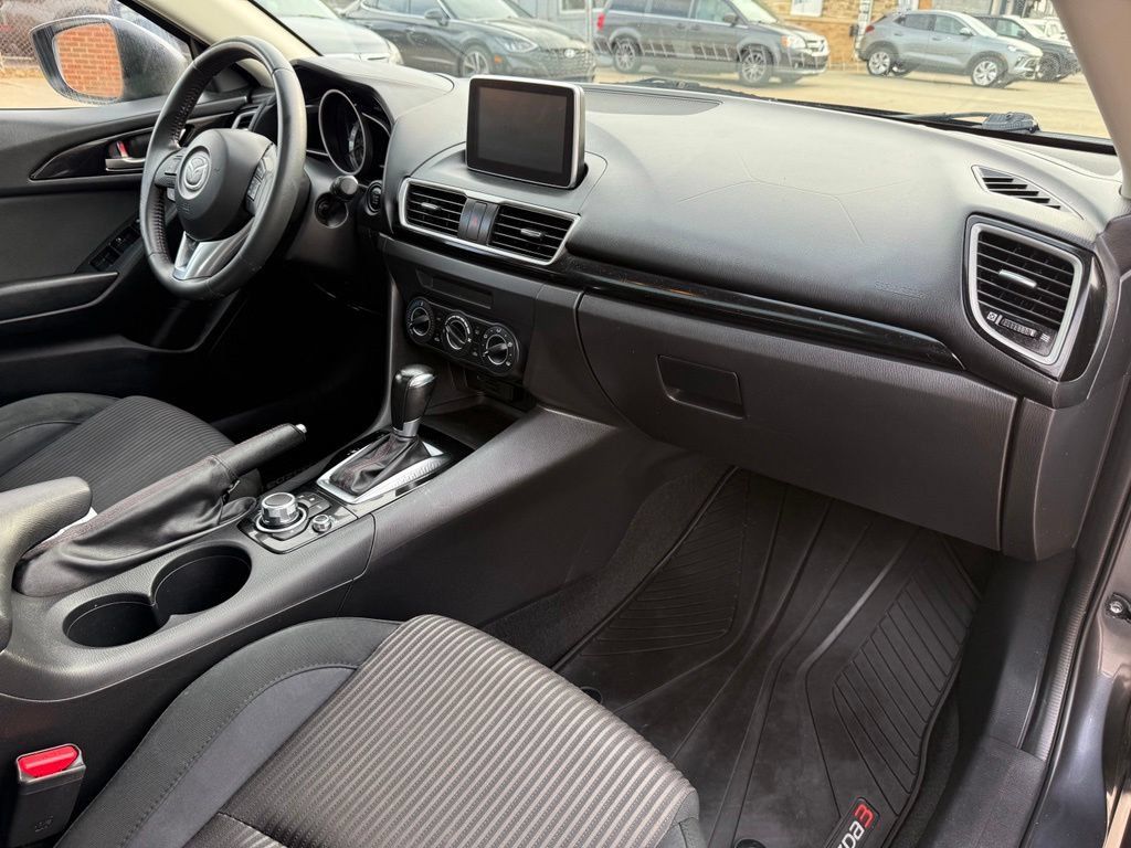 Used 2016 MAZDA MAZDA3 i Touring FWD image 26