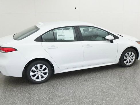 New 2026 Toyota Corolla LE image 23