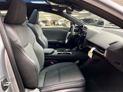 New 2026 Lexus RZ 450e AWD image 25