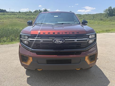 New 2027 Ford Expedition Tremor w/ Driver's Package AWD/4WD image 8