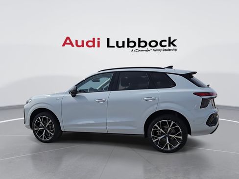 New 2026 Audi Q3 quattro 2.0T AWD/4WD image 6