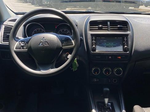 Used 2022 Mitsubishi Outlander Sport LE FWD image 8