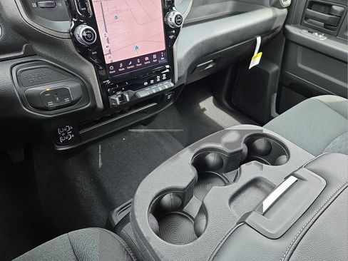 New 2026 RAM 3500 Tradesman AWD/4WD image 25