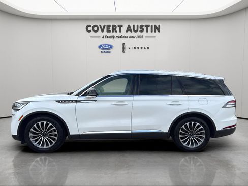 Used 2020 Lincoln Aviator Reserve RWD image 2