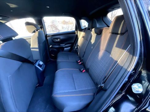 Used 2023 Honda HR-V Sport image 19