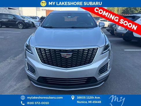 Used 2020 Cadillac XT5 Premium Luxury FWD image 2
