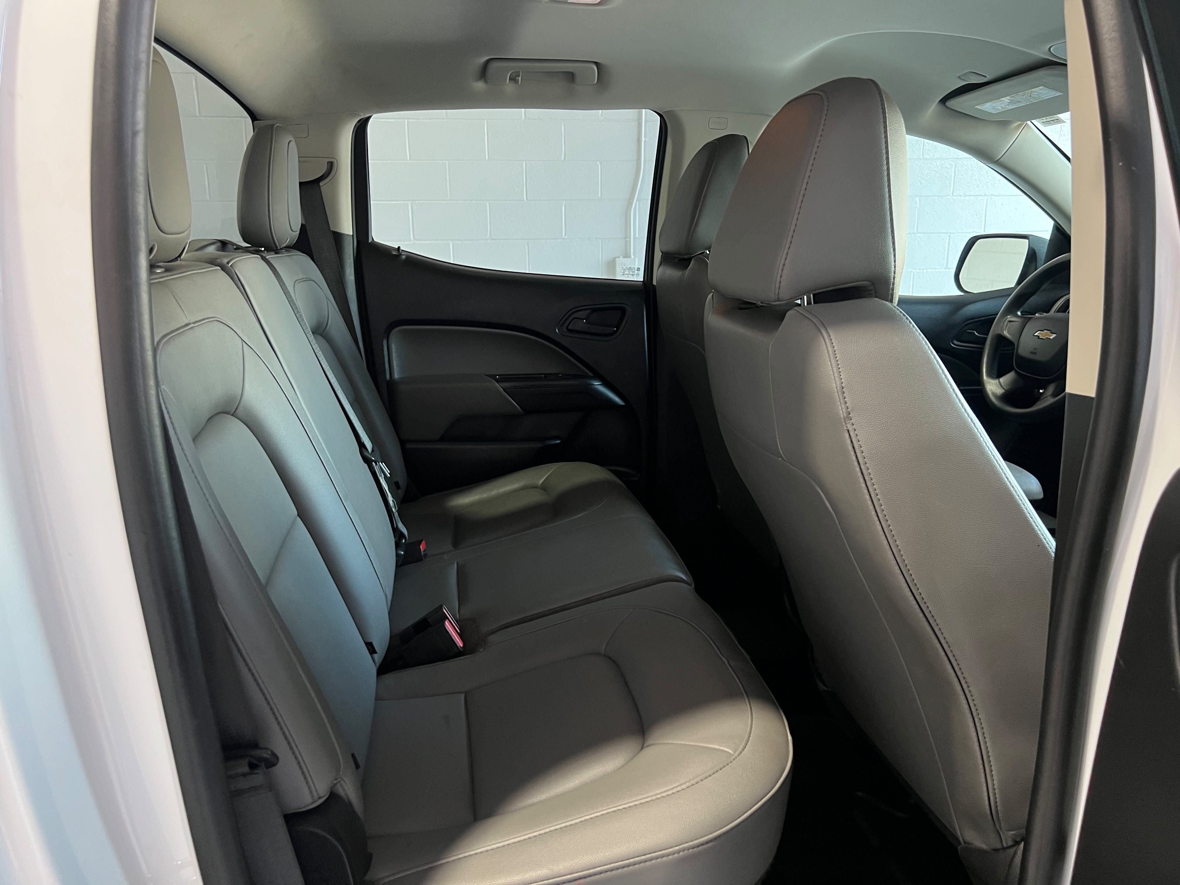 Used 2020 Chevrolet Colorado W/T AWD/4WD image 13