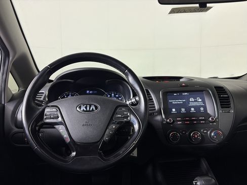Used 2018 Kia Forte S image 13