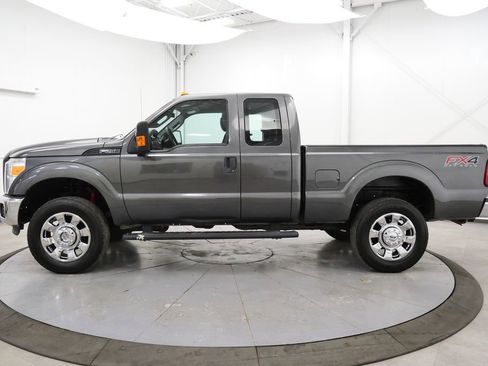 Used 2015 Ford F250 XL w/ Power Equipment Group image 4