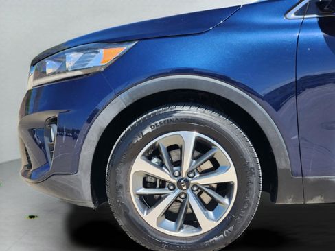 Used 2019 Kia Sorento EX w/ EX Touring Package image 10