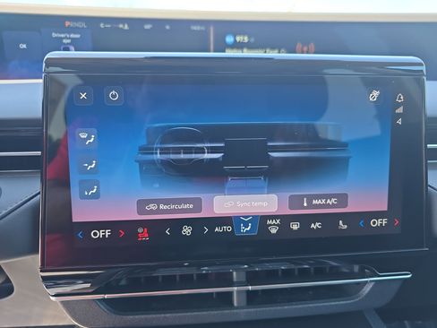 New 2026 Lincoln Nautilus Premier w/ Equipment Group 102A AWD/4WD image 21