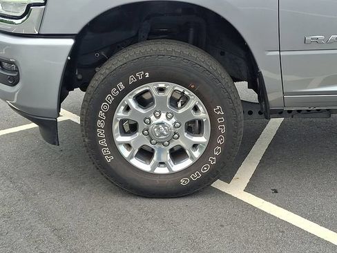 Used 2024 RAM 2500 Laramie w/ Safety Group AWD/4WD image 8