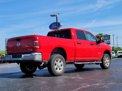 Used 2024 RAM 2500 Big Horn w/ Safety Group AWD/4WD image 4
