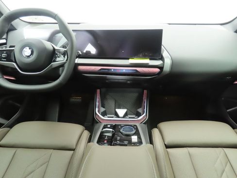 Used 2026 BMW X3 xDrive30i w/ Convenience Package AWD/4WD image 14
