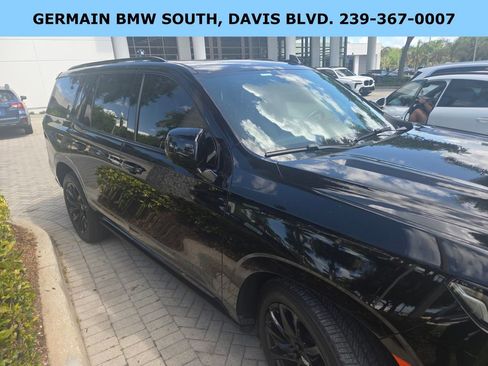 Used 2023 Cadillac Escalade Sport Platinum w/ LPO, ONYX Package image 22