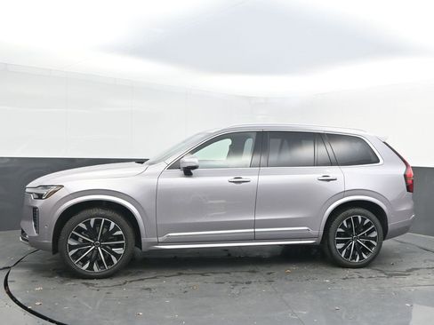 New 2026 Volvo XC90 B6 Plus w/ Protection Package Premier image 4