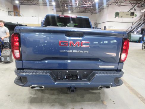Used 2026 GMC Sierra 1500 Elevation w/ X31 Off-Road Package AWD/4WD image 5