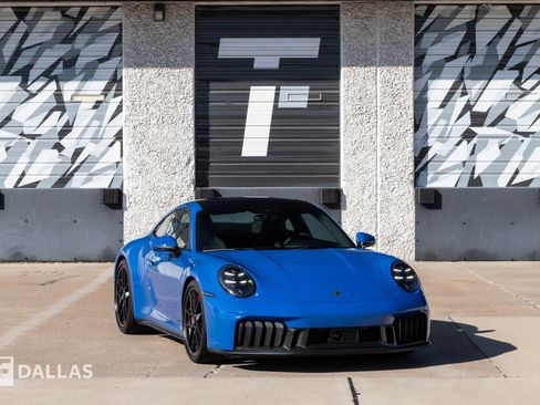 Used 2025 Porsche 911 Carrera 4 GTS image 1