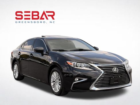 Used 2017 Lexus ES 350 w/ Accessory Package 2 FWD image 11