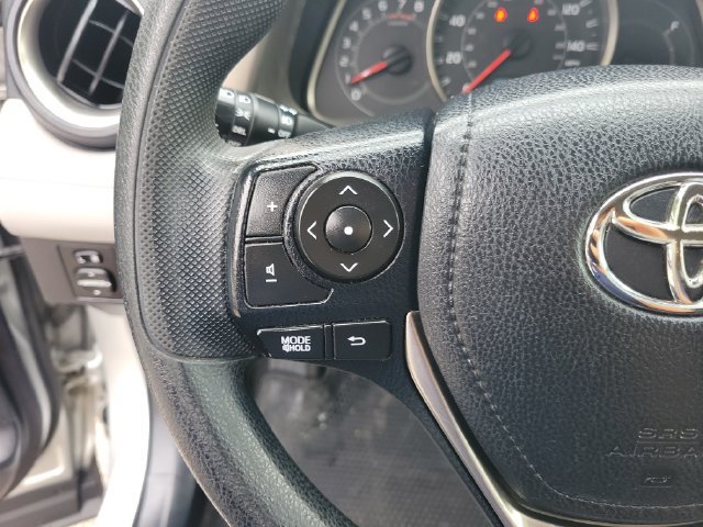 Used 2013 Toyota RAV4 XLE AWD/4WD image 19