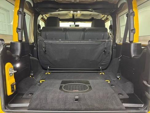 Used 2021 Jeep Wrangler Sport image 30