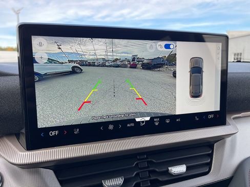 New 2026 Ford Explorer Active image 9