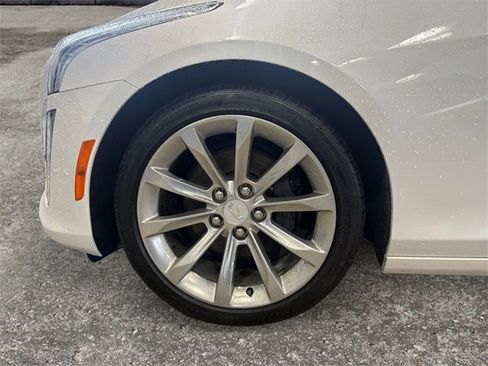 Used 2019 Cadillac CTS Luxury image 12