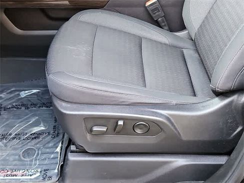 Used 2024 Chevrolet Silverado 1500 LT Trail Boss w/ Protection Package image 18