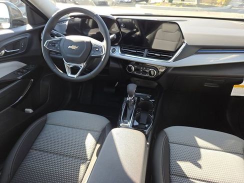 New 2026 Chevrolet Trax LT w/ Driver Confidence Package image 27