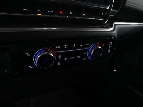 Used 2026 GMC Sierra 1500 Elevation AWD/4WD image 20